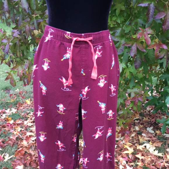 3/$20 Old Navy Santa Flannel Pajamas - Picture 3 of 10